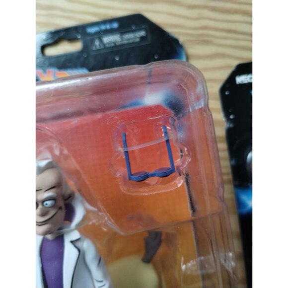 Back to the Future Biff Tanner and Doc Brown with Einstein 2 Pack Action Figures - Picture 6 of 9